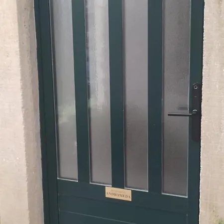 Andromeda Lovely One Bedroom Lägenhet *